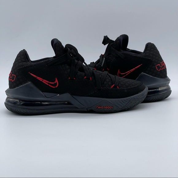 Nike LeBron 17 Low. - Picture 12 of 12